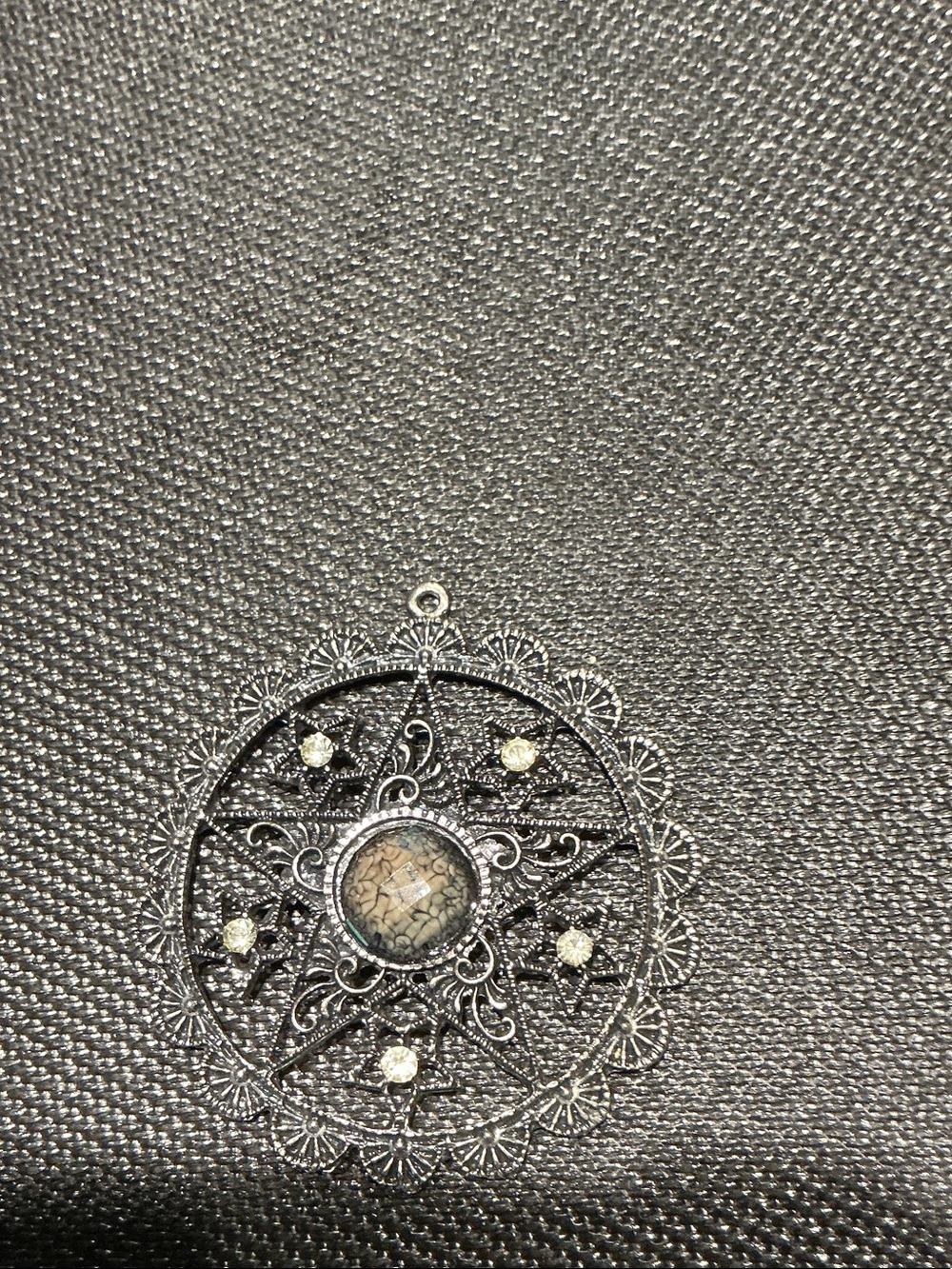 Vintage-Inspired Black Filigree Star Pendant Necklace with Crackle Stone